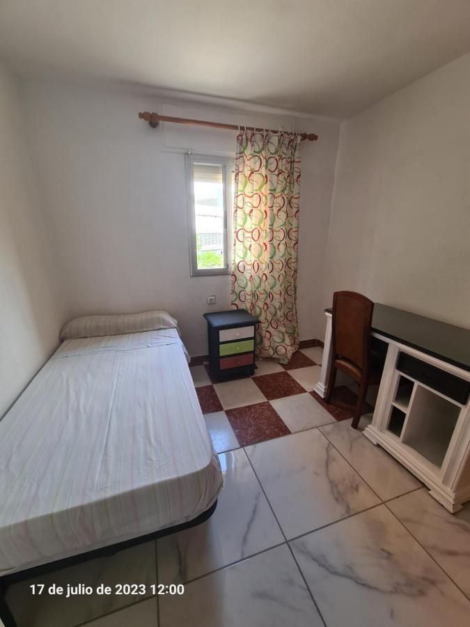 Sandru Apartament อัลเฮซิราส ภายนอก รูปภาพ