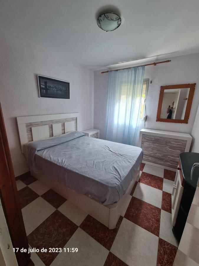 Sandru Apartament อัลเฮซิราส ภายนอก รูปภาพ